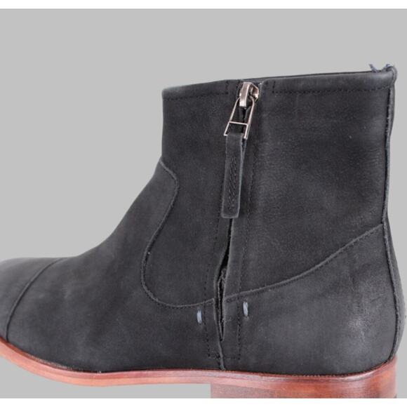 J SHOES The Navarra Ankle Boot in Black Women's Size 7 - Picture 10 of 14